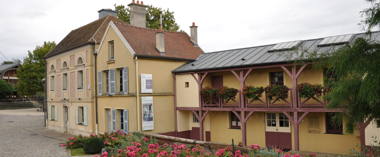 La Maison Fournaise, hameau historique de l’Île des Impressionnistes à Chatou (Yvelines). © 2011 Moonik / Wikimedia Commons — CC BY-SA 3.0