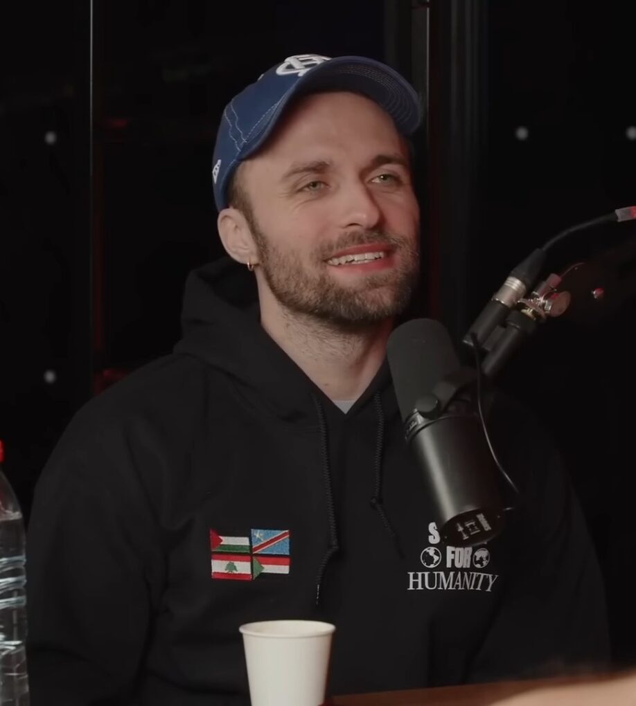 Squeezie — YouTubeur français, 20,1 millions dabonnes YouTube